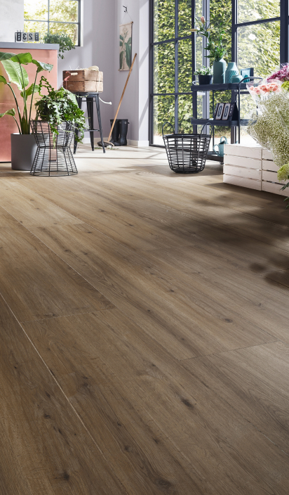 Laminate by artureon – long-lasting floors made affordable.